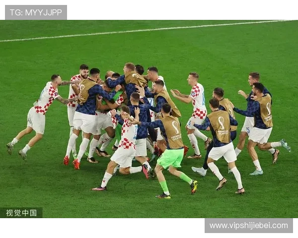 世界杯四强晋级之路全景回顾及关键比赛精彩瞬间集锦满足足球爱好者的精彩回忆需求