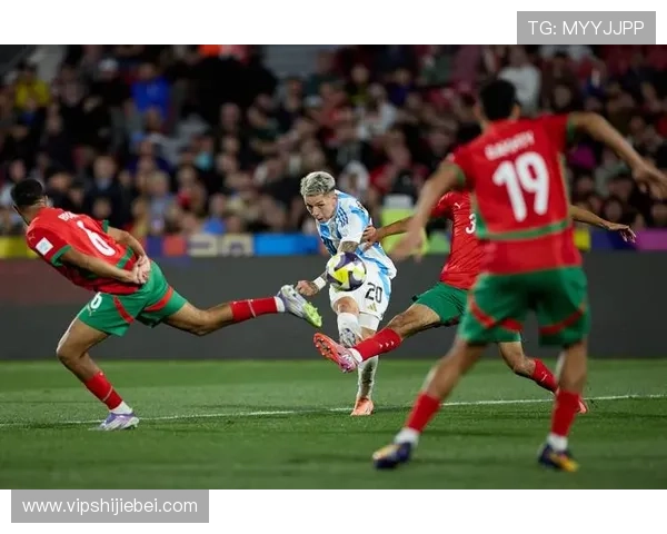 2026年世界杯夺冠概率大揭秘:专家预测最有潜力的球队 2026年世界杯夺冠概率大揭秘:专家预测最有潜力的球队