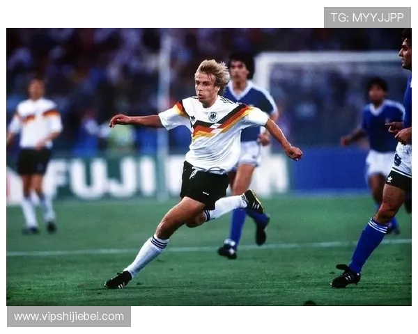 深入解析世界杯历史射手排行榜，了解哪些球员在世界杯赛场上留下了不朽的进球足迹