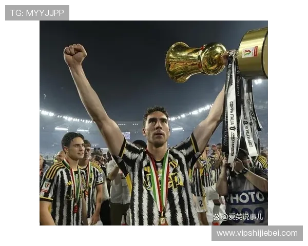 详细解析历届世界杯冠军的比赛比分，助你掌握足球历史上的经典瞬间